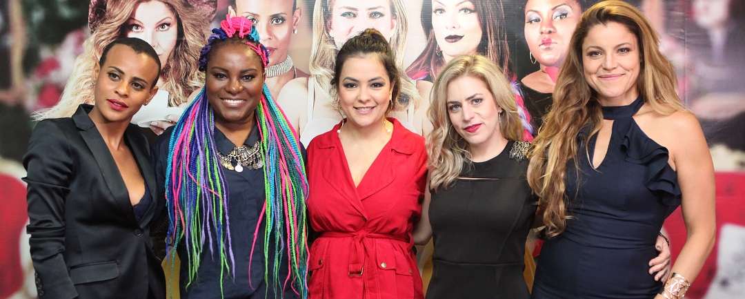 Rouge está de volta com show no Chá da Alice