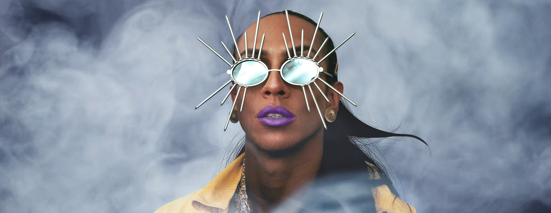 Capa: Linn da Quebrada - Levanta e Luta Capa: Linn da Quebrada