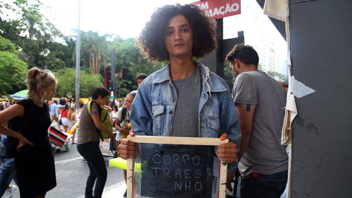 Durante ato em sua homenagem, Matheusa Passarelli enfim foi ouvida