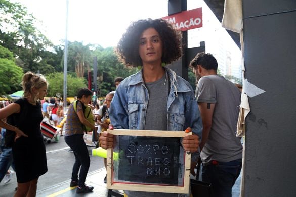 Durante ato em sua homenagem, Matheusa Passarelli enfim foi ouvida