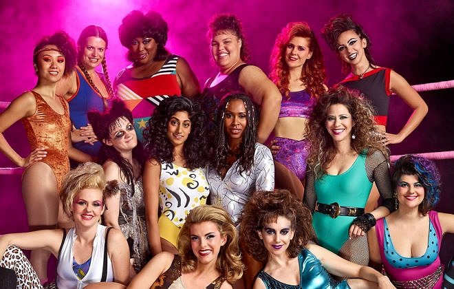 “GLOW” se renova com romance lésbico e boom do HIV nos anos 1980