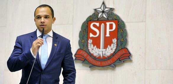 Douglas Garcia, deputado do PSL advertido pela Alesp por fala transfóbica (Foto: Carol Jacob)