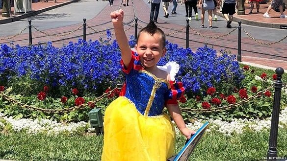 Evan McLeod vestido de Branca de Neve (Foto: Reprodução | Instagram)