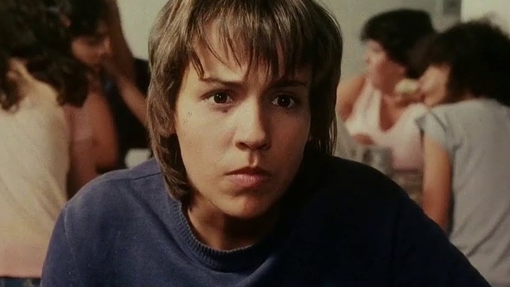 Ana Beatriz Nogueira em "Vera", filme que lhe rendeu o Urso de Ouro no Festival de Berlim e é inspirado na vida de Anderson Herzer (Foto: Reprodução)