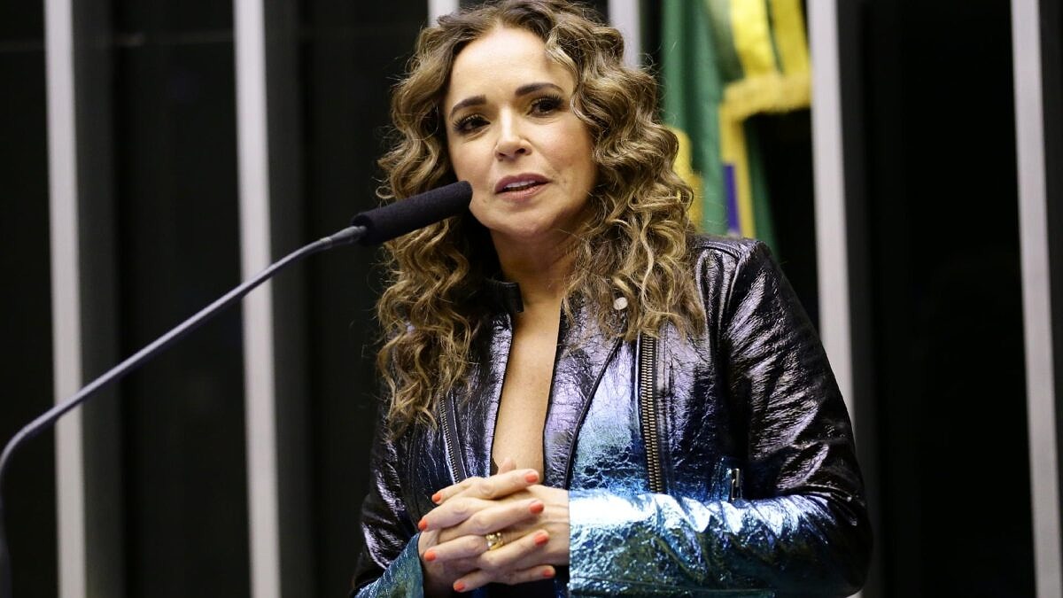 Daniela Mercury reuniu membros do Conselho Nacional de Justiça para debater a liberdade de expressão: 'Calar os artistas é calar o povo' (Foto: Michel Jesus | Câmara dos Deputados)