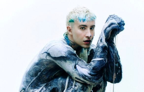 CHAMELEO quer mostrar todas as suas cores através do pop brasileiro (Foto: MAR+VIN)