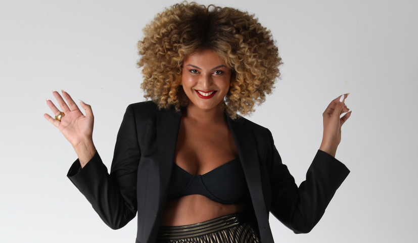 "Não é só sobre 'estar lá'. É importante termos protagonismo", diz Gabriela Loran, de volta à TV com "Cara e Coragem" (Foto: Leo Lemos)