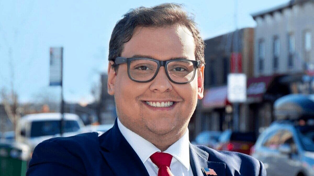 George Santos é filho de brasileiros, bolsonarista e conservador eleito congressista pelo Partido Republicano dos EUA (Foto: Reprodução)