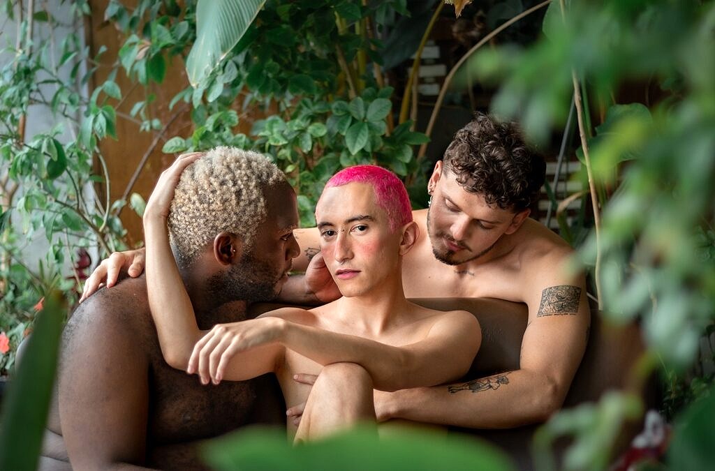 Gabeu no clipe de "Lance Aberto" (Foto: Divulgação)