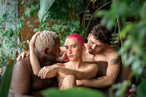 Gabeu no clipe de "Lance Aberto" (Foto: Divulgação)