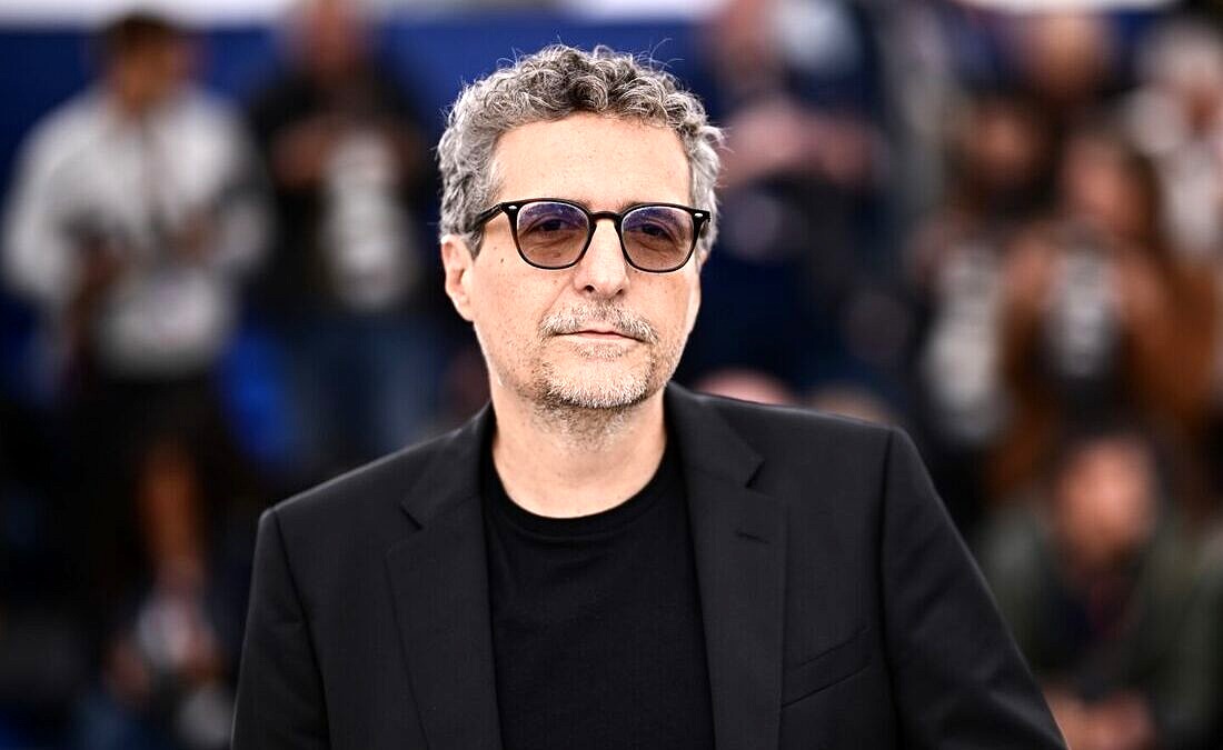 Kleber Mendonça Filho concorre pela 4ª vez no Festival de Cannes com o documentário "Retratos Fantasmas" (Foto: Loic Venance | AFP)