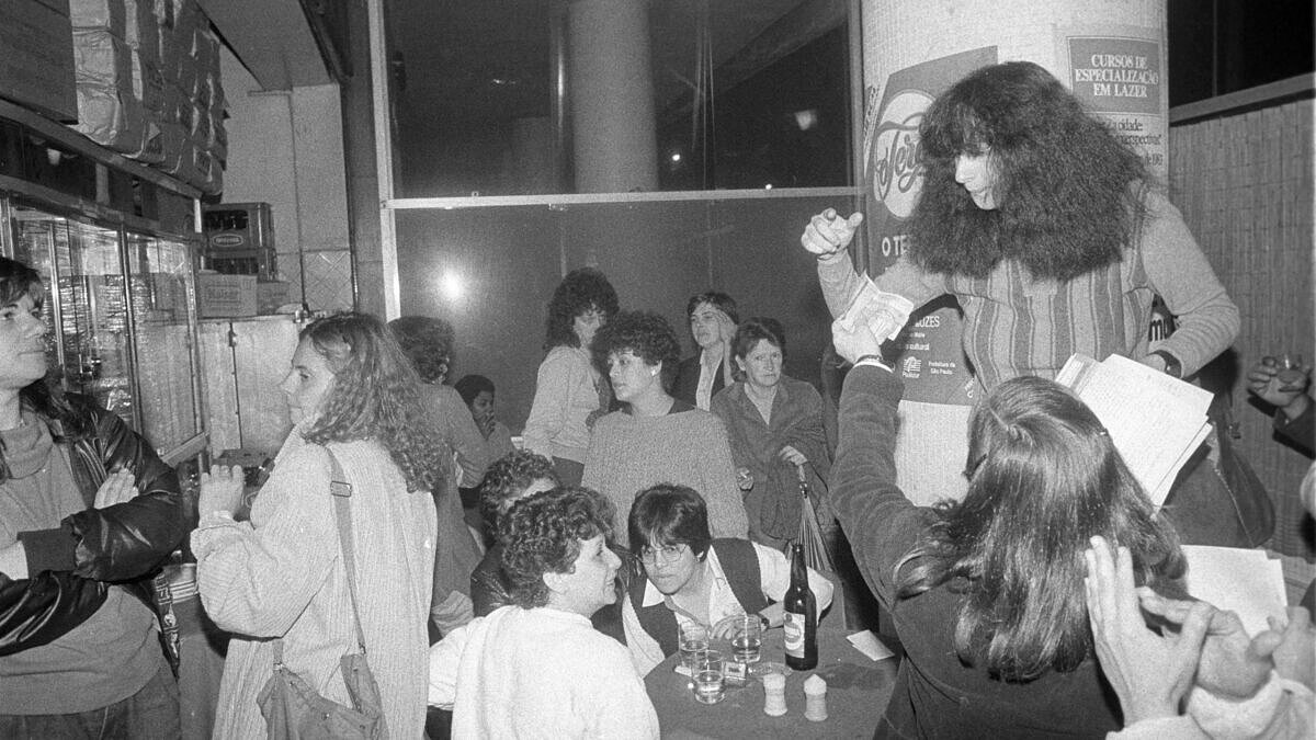 Ferro's Bar na década de 1980 [Foto: Acervo Folha de São Paulo/Reprodução]