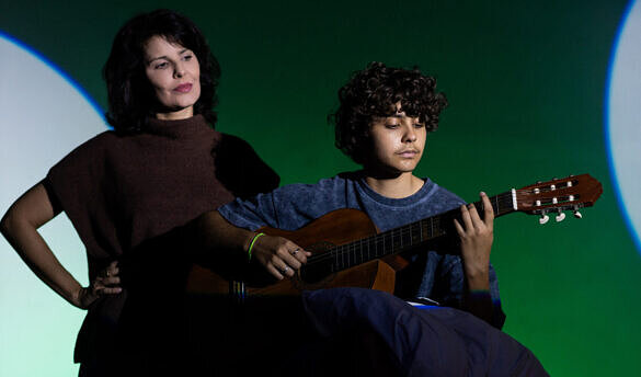 Sarah Cintra e Felipe Maia em "Por que não cantando?" (Foto: Ana Alexandrino)