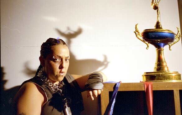 BadSista usa a música eletrônica pra falar de amor em “CuteBoyz”